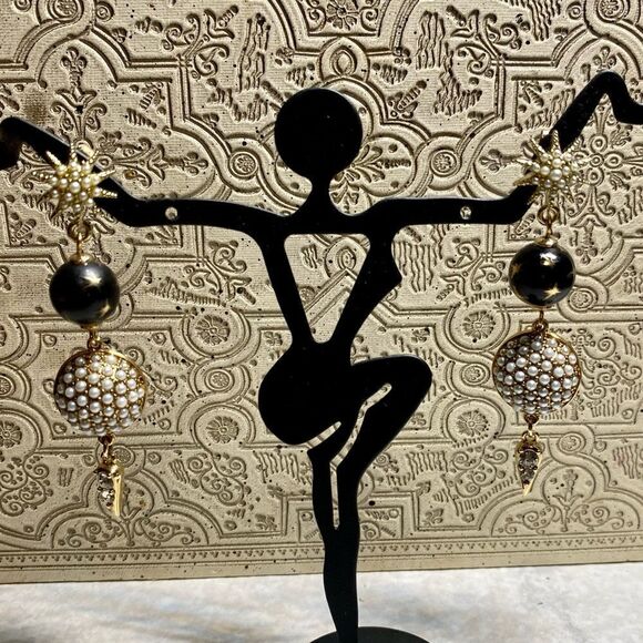 CELESTIAL drop earrings   - Picture 3 of 3